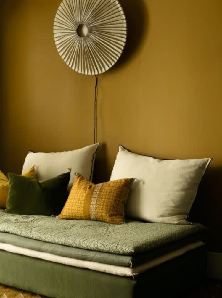 Caravane Baco abaca fibre wall lamp