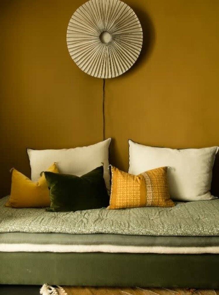 Caravane Baco abaca fibre wall lamp