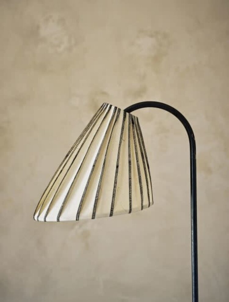 Caravane Vloerlamp Ella-Baco met gestreepte lampenkap