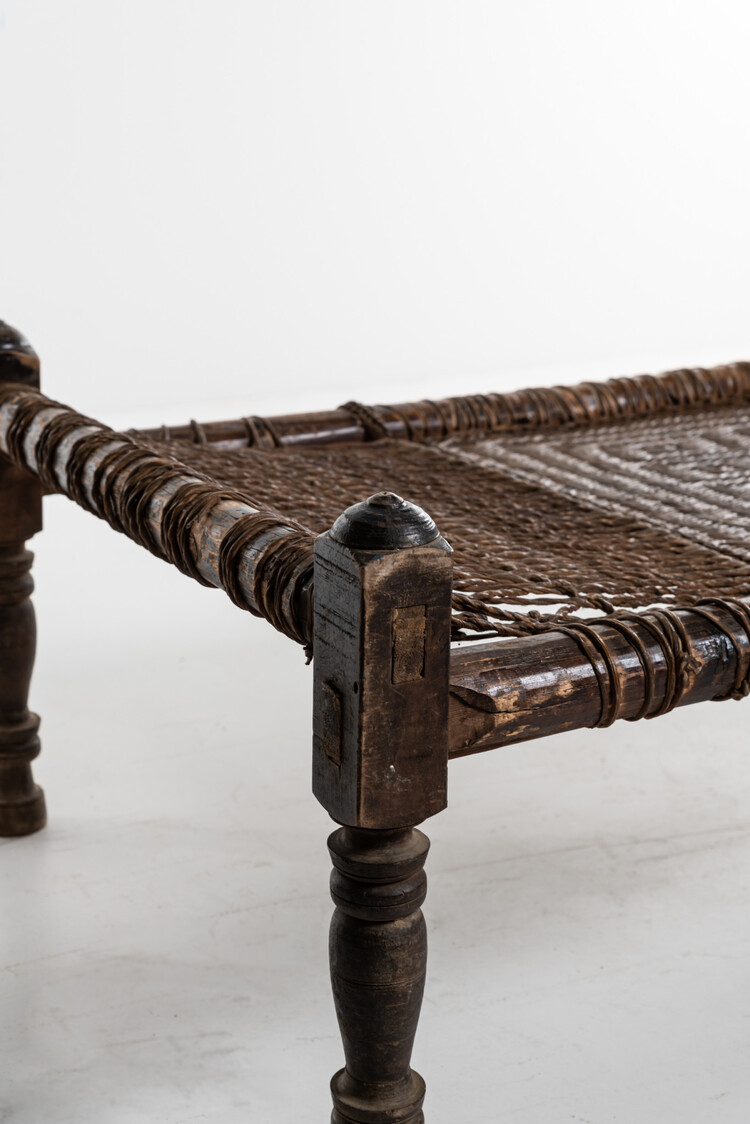 Unique vintage daybed, Charpai - Afghanistan