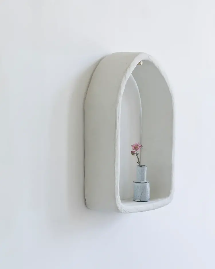 Serax Muurnis wit earth - papier mache