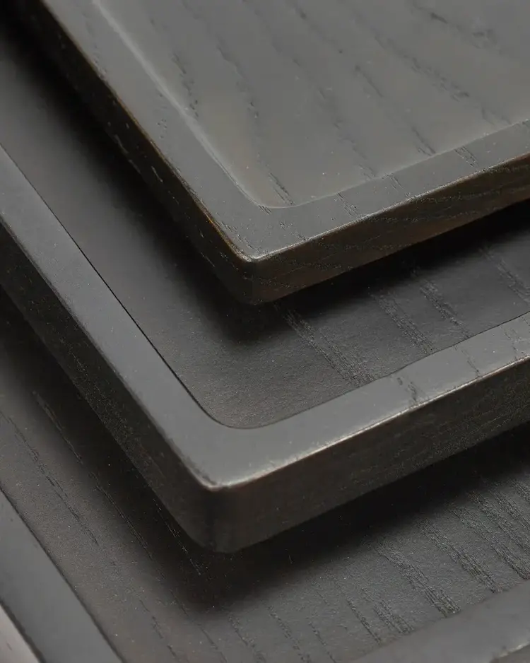 Serax Tray La Mère - small - black wood