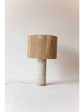 Grès Editions Terre table lamp - raw white - fine jute