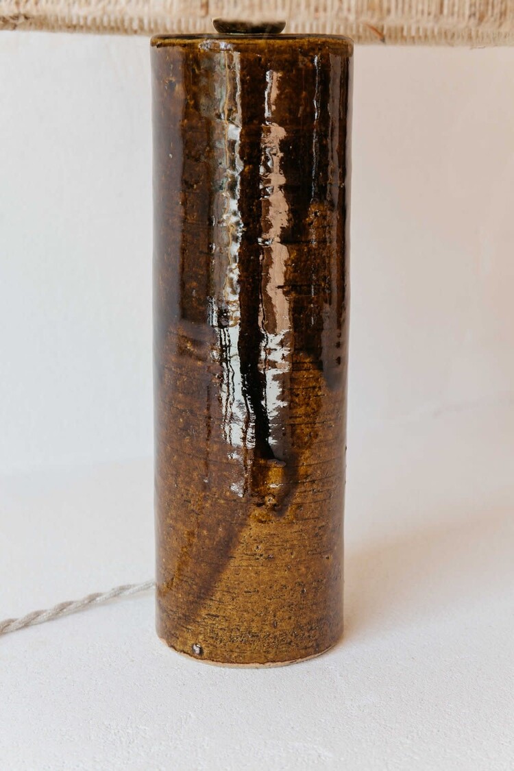 Grès Editions Terre table lamp - tabac - fine jute