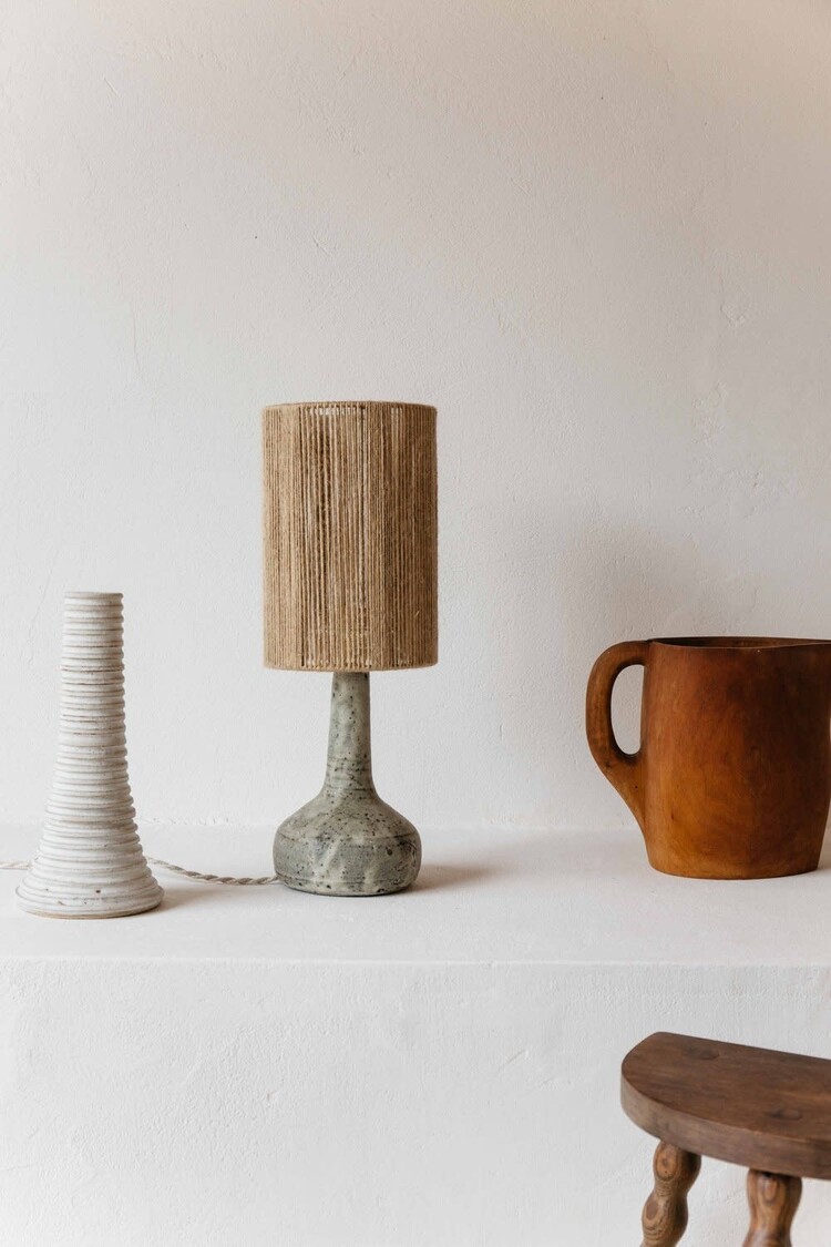 Grès Editions Tafellamp Lune - gris vert - fijne jute