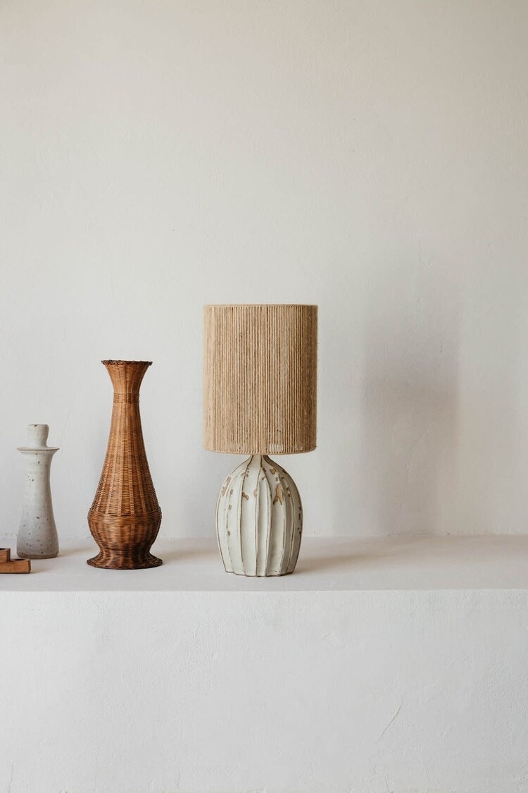 Grès Editions Orbe table lamp - fine jute