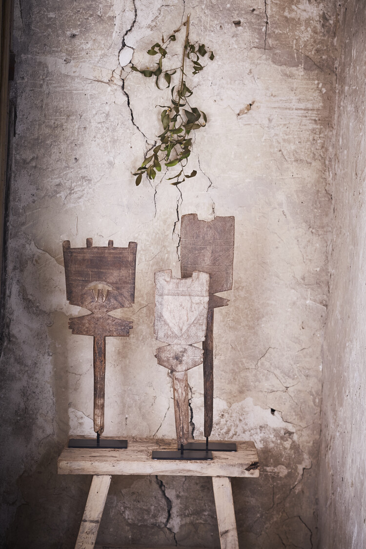 Handcarved wooden feet of Songay-Peulh #2 - Niger
