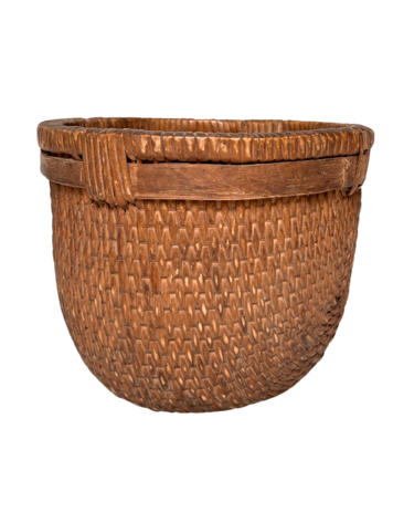 Old rattan basket #38