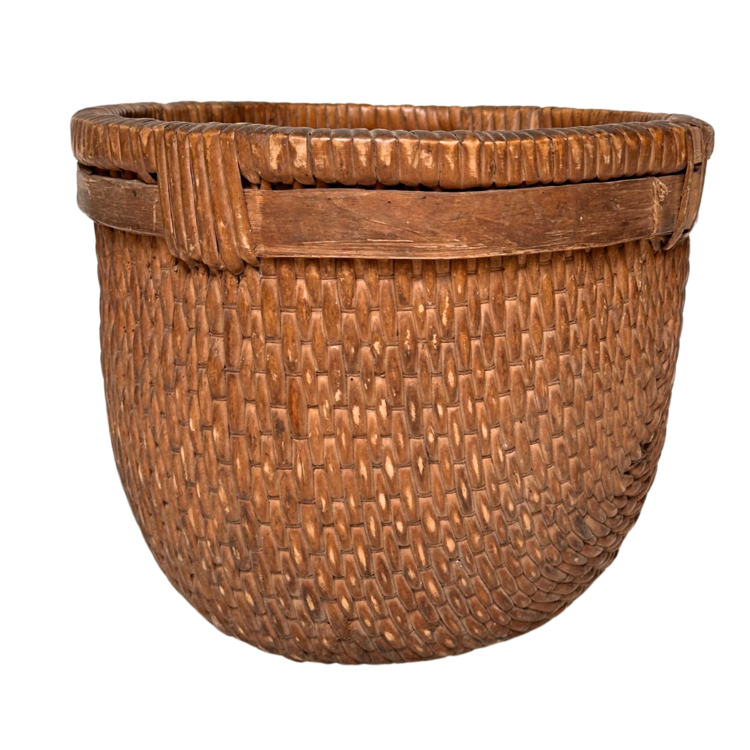 Old rattan basket #38