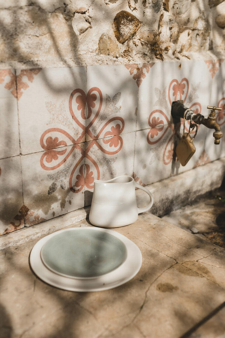 Jars Céramistes Plate Maguelone - Cachemire