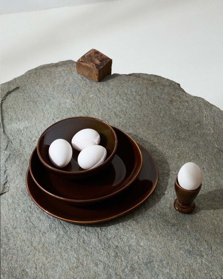 Unchartered for Serax Egg Cup Out Of Lines - Ocher