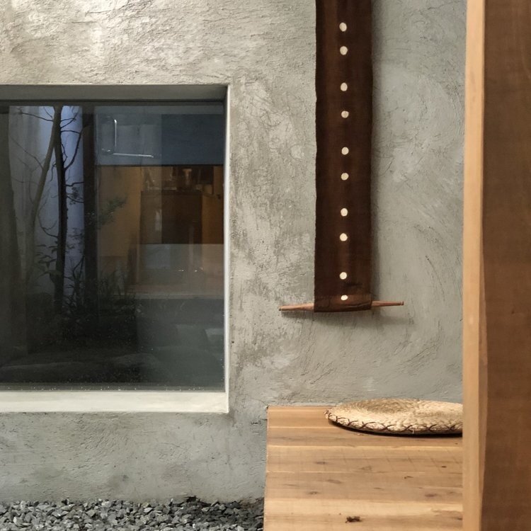 AAAA Bogolan Totem - Birth - Bruin/Wit