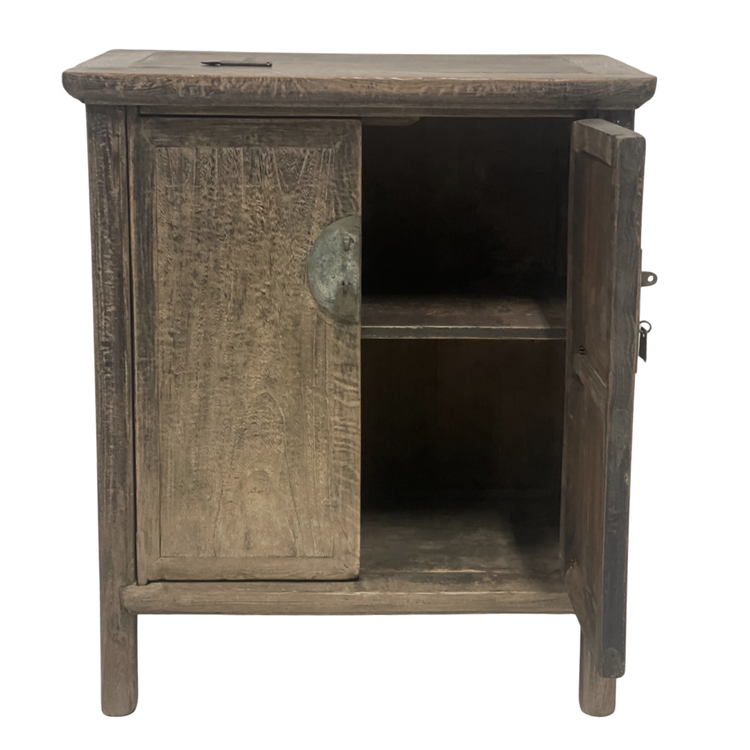 Authentic old cabinet with 2 doors with original closure