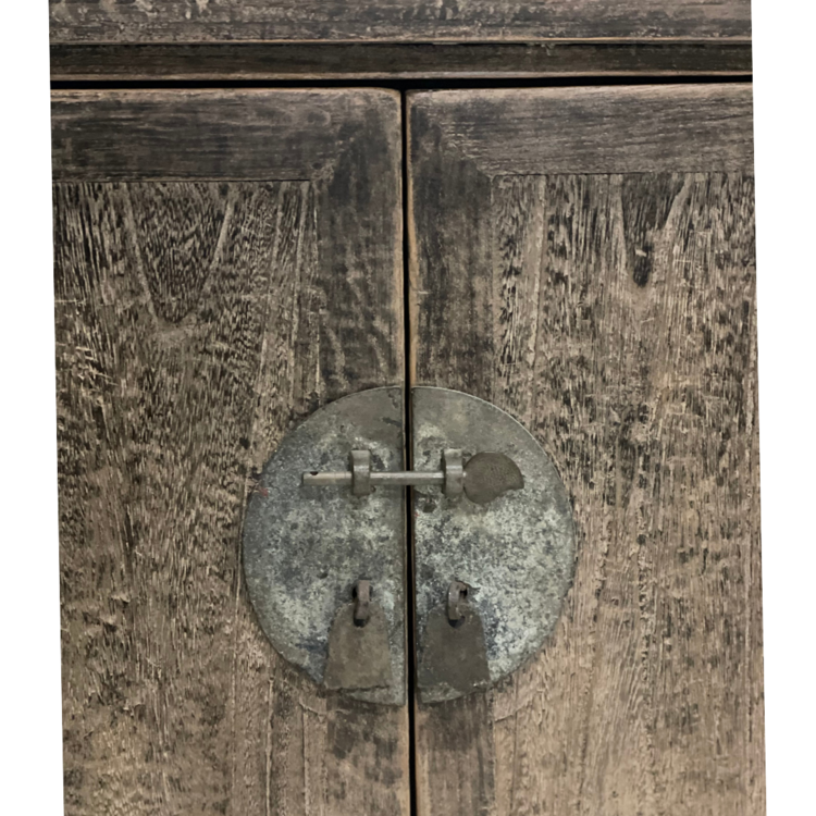 Authentic old cabinet with 2 doors with original closure