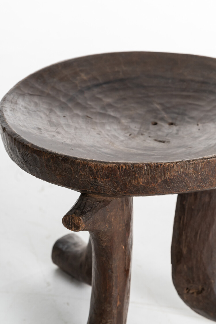 Old stool Oromo #35