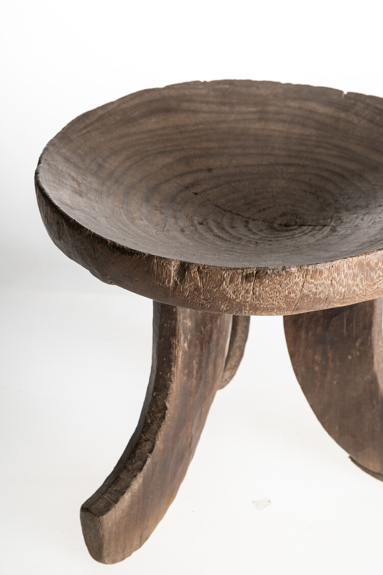 Old stool Oromo #37