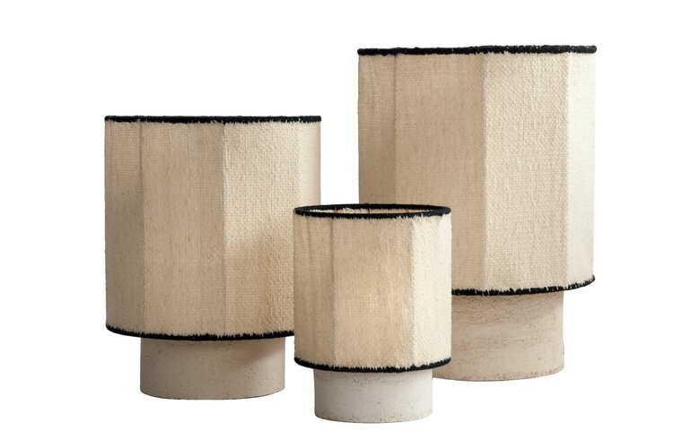Maison de Vacances Osh Kalé Table Lamp – White Sandstone & Ecru/Black Wool