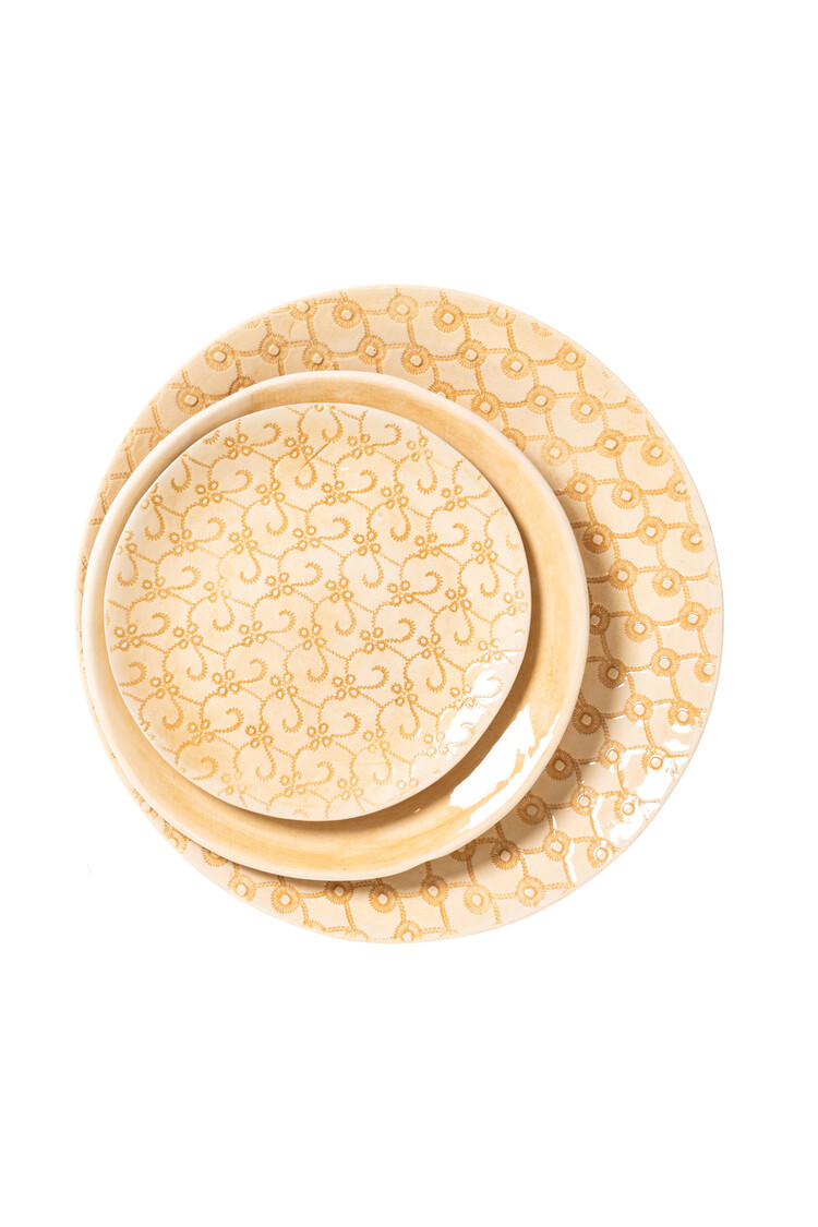 Wonki Ware Dinner Plate Chestnut Pattern