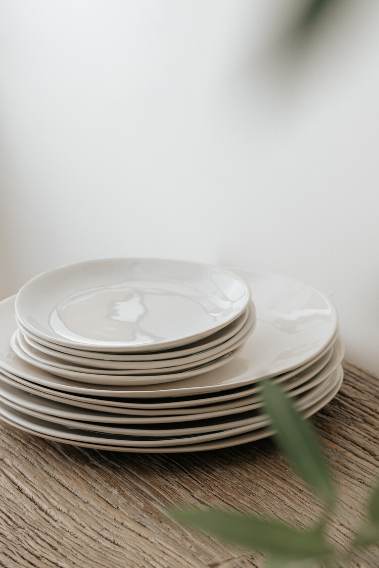 Wonki Ware Dinner Plate White Plain