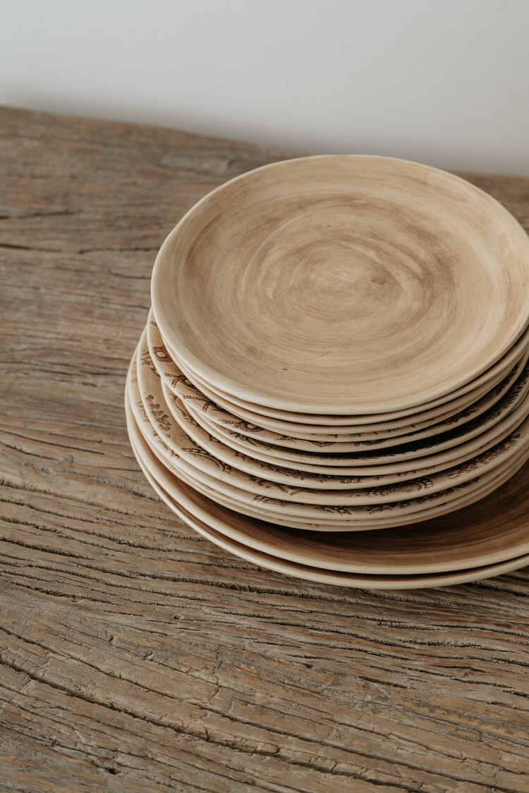 Wonki Ware Dinner Plate Albany Plain