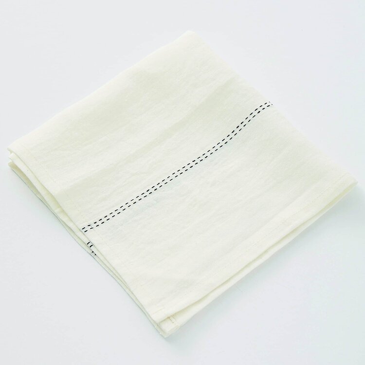 Charvet Éditions Napkin Rythmo White Black