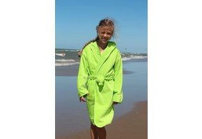 badjas kind lime met capuchon