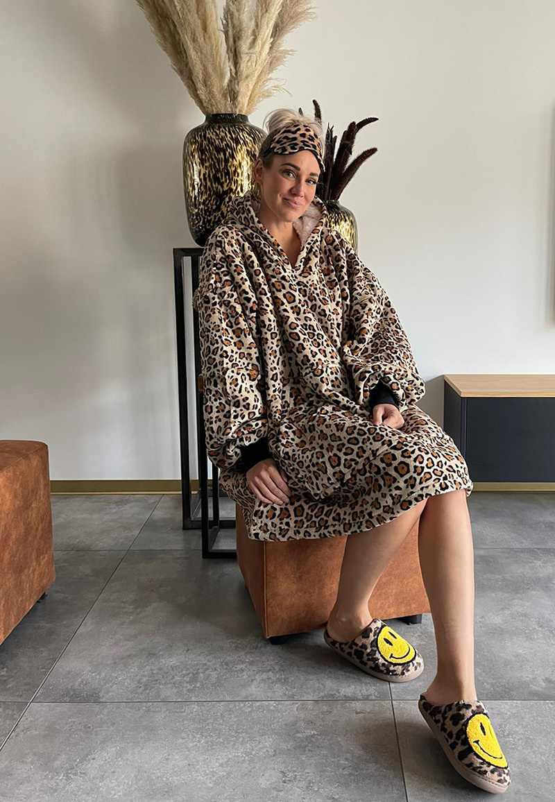 Luxe snuggie deken met capuchon - leopard