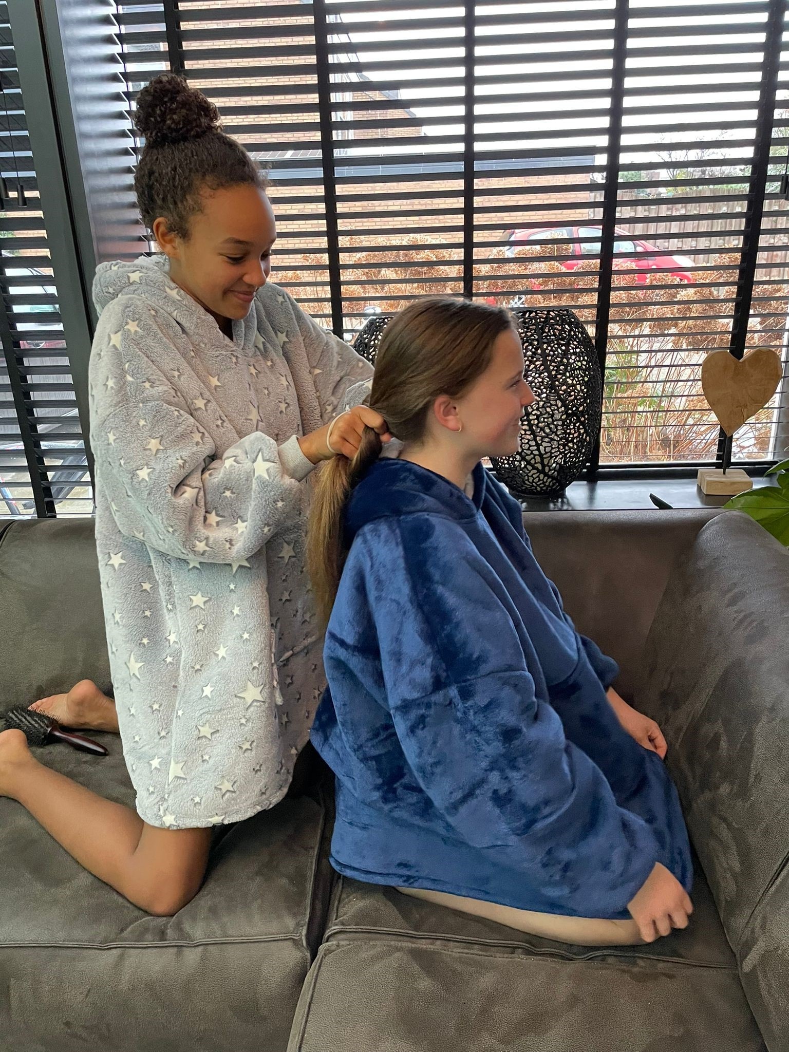 Luxe snuggie deken kind met capuchon - blauw