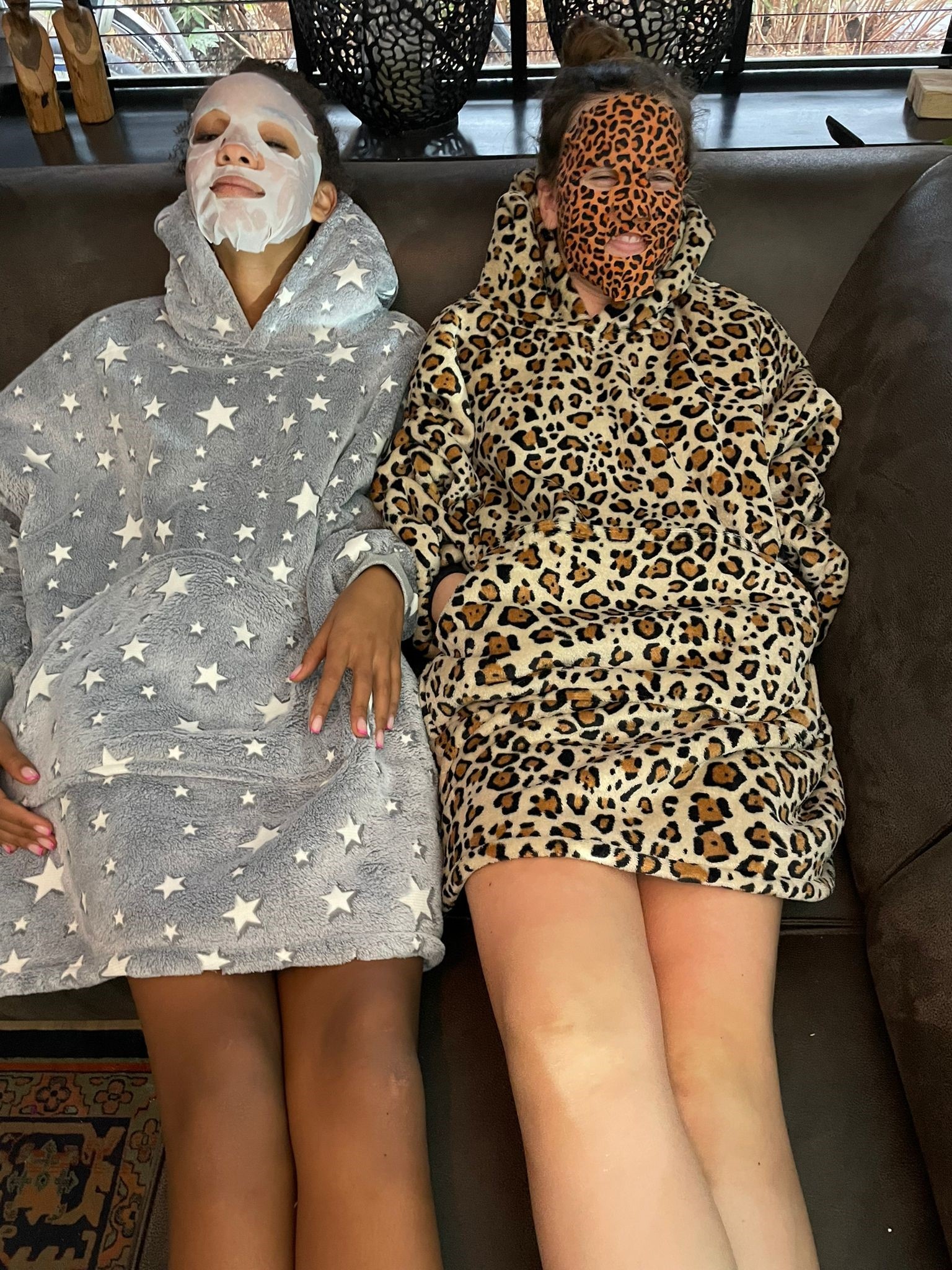 Fleece deken met mouwen & capuchon - kind - leopard
