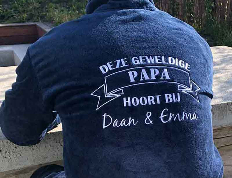 Het ultieme vaderdag cadeau: een stoere badjas!