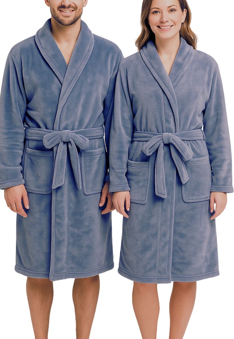 Denimblauwe unisex fleecebadjas met naam borduren