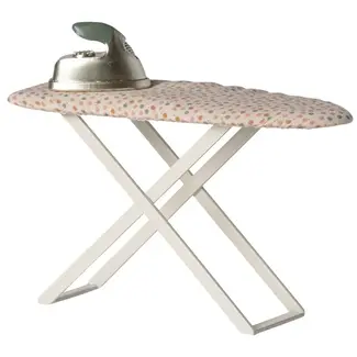 Maileg Maileg iron & ironing board - 7,5 cm