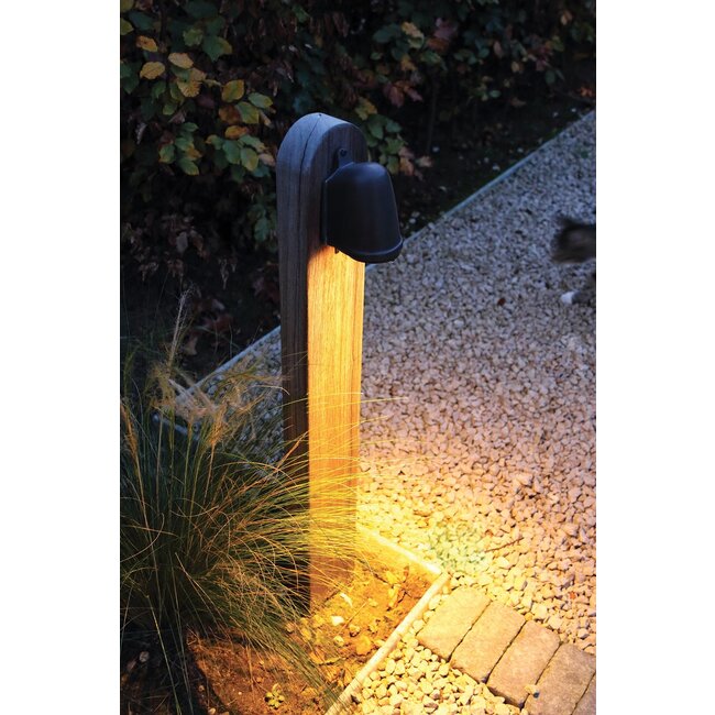 Poteau de jardin rural Balume sur poteau en bois