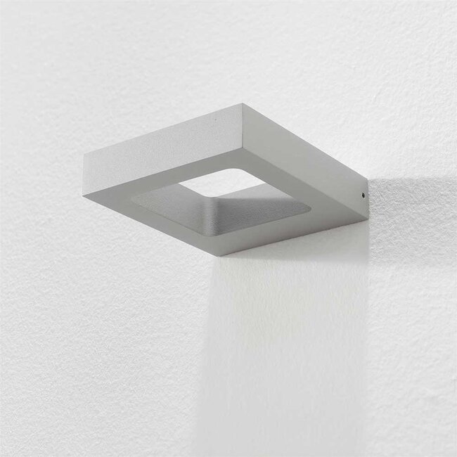 LED wall lamp IP54 CARRE