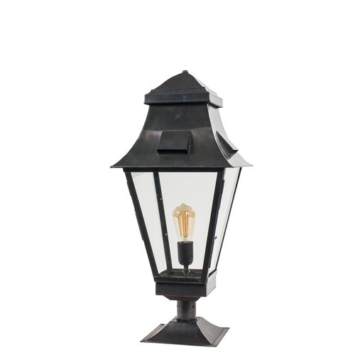 Authentage Landelijke staanlamp Gracieuze Normal on Foot 1L outdoor Authentage Landelijke staanlamp Gracieuze Normal on Foot 1L outdoor