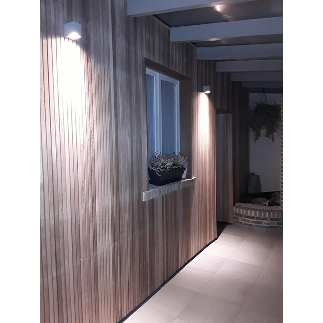 Arena Chios 80 wall lamp IP44