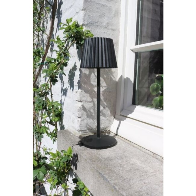 JUSTINE - Lampe de Table Rechargeable Extérieure - Batterie - LED Dim. - 1x2W 2700K - IP54 - Avec station de charge sans fil - Noir - 27889/02/30