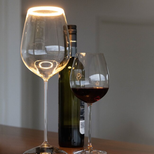 Ampoule LED rouge vin transparent - E27 - 5W - 500lm - 2200K