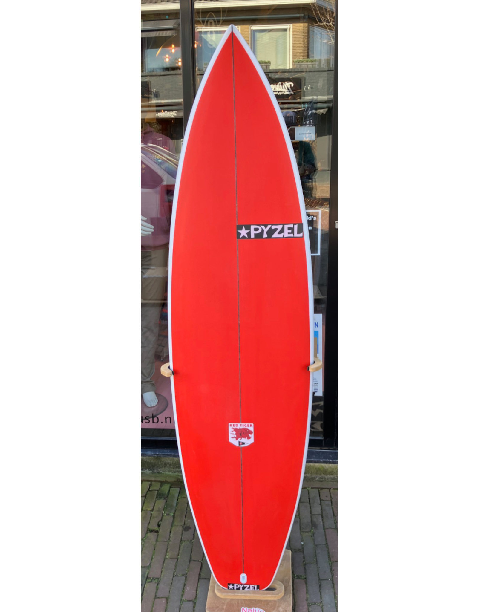 Pyzel Surfboards Pyzel 6'4" Red Tiger Futures