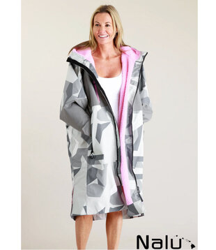 White Water Poncho Hardshell Arctic Camo/Pink