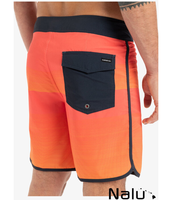 Quiksilver Quiksilver Surfsilk Scallop 18" Boardshort Fiery Coral Tijuana