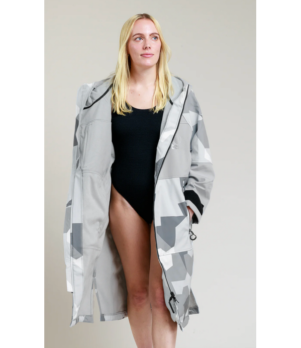 White Water White Water Soft Shell Poncho Grey Camo