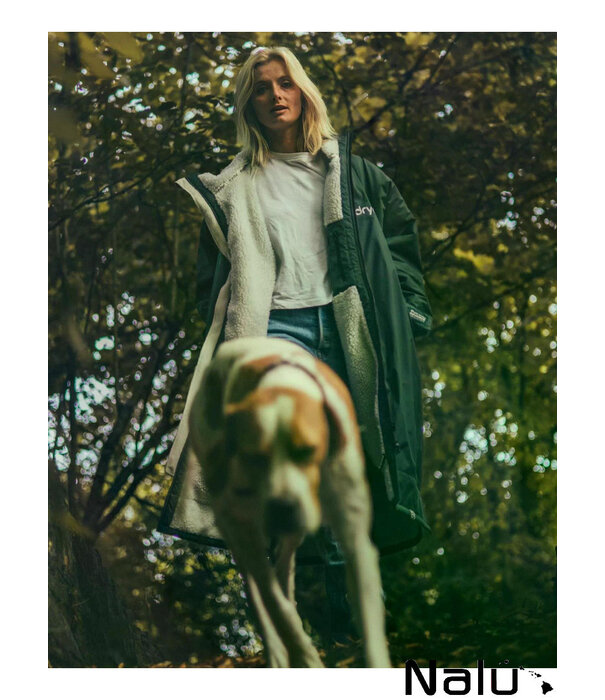 DRYROBE DRYROBE Dark Green Nimbus Advance Long Sleeve Waterproof Outdoor Changing Robe