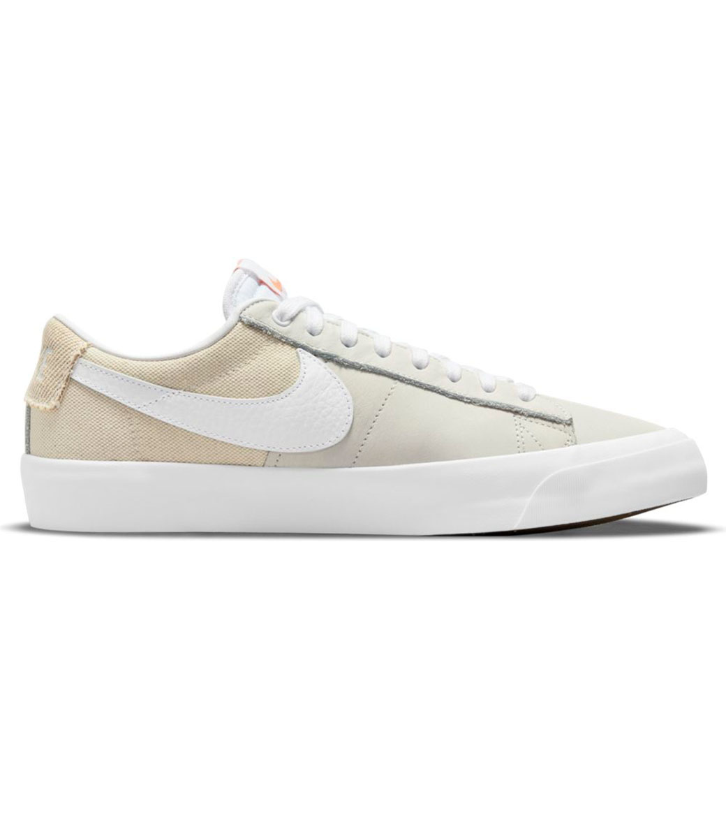 Skateshop Be L Nike Sb Blazer Low Pro Gt White White Summit White Skateshop Be Skateshop Be L Nike Sb Blazer Low Pro Gt White White Summit White Skateshop Be