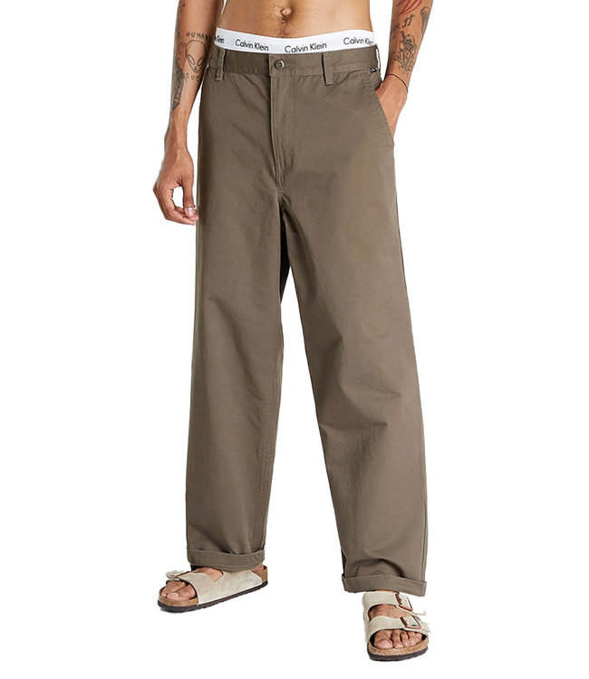 vans authentic canteen