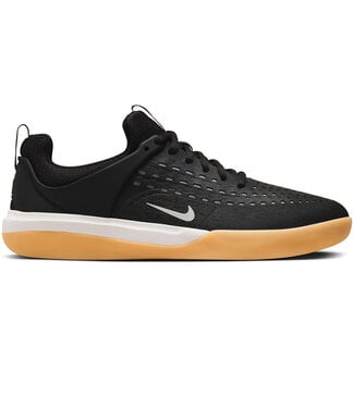 NIKE SB Nyjah 3 - Black/White/Gum