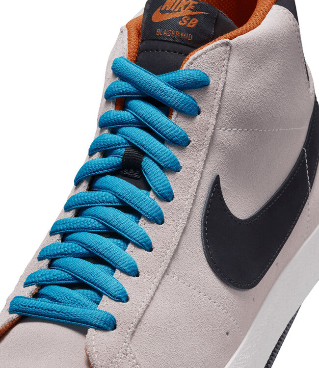 NIKE SB Blazer Mid Electric - Phantom/Black-Monarch-Summit White