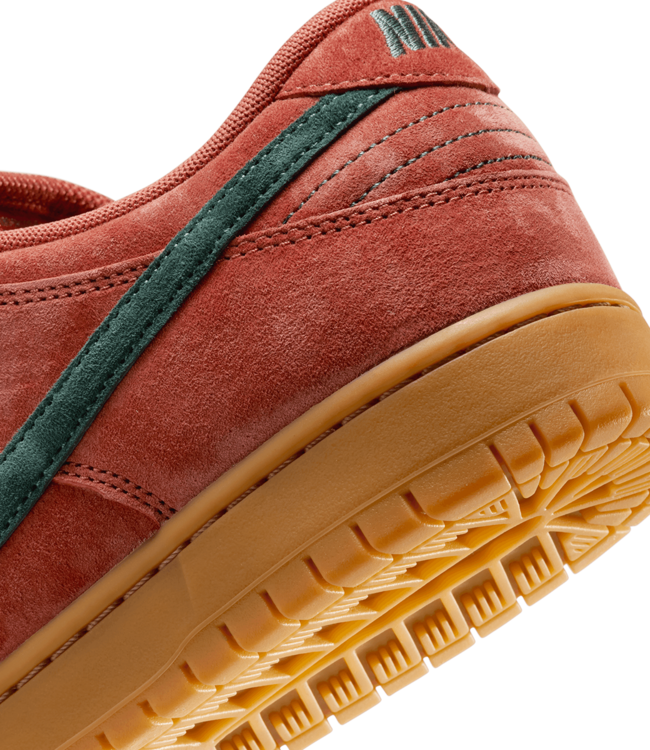 NIKE SB Dunk Low Pro - Burnt Sunrise