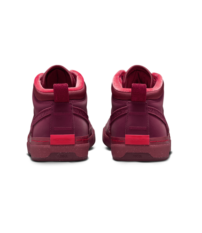 NIKE SB React Leo Premium - Dark Beetroot