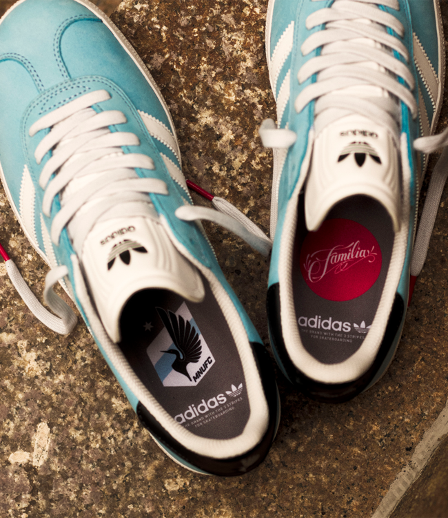 ADIDAS MNUFC x Familia Gazelle ADV